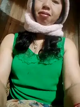 Snapshot of TRIEUTRIEU20 chatting on 02-17-26, 10:51 TRIEUTRIEU20 online show from 02-17-26, 10:51