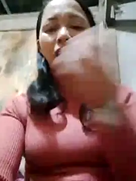 TRIEUTRIEU20 online show from 11-29-25, 02:28