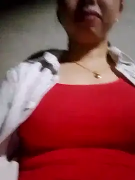 Snapshot of TRIEUTRIEU20 chatting on 03-02-26, 03:51 TRIEUTRIEU20 online show from 03-02-26, 03:51