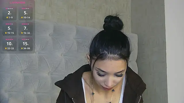 Snapshot of DemmiLove chatting on 02-27-26, 08:30 DemmiLove online show from 02-27-26, 08:30