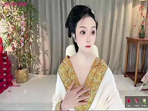 Snapshot of LuckyGirl_GeGe chatting on 10-27-25, 08:04 LuckyGirl GeGe online show from 10-27-25, 08:04
