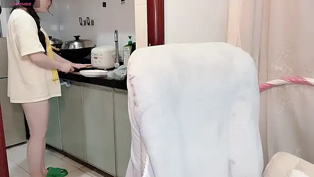 anna-888- online show from 11-09-25, 04:05