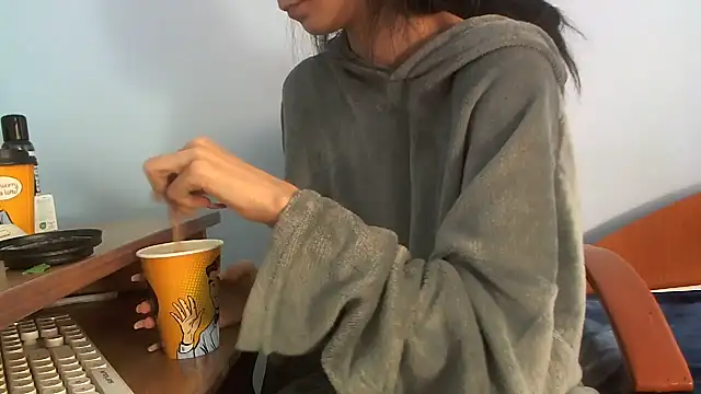 andreea713 online show from 02-20-26, 11:45