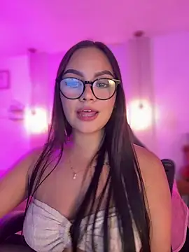 amber white15 online show from 02-19-26, 02:41