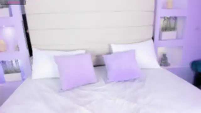 AmyColman  online show from 02-05-26, 12:12