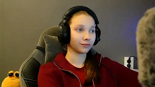 Softixq online show from 01-11-26, 03:19