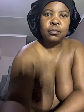 SweetCandy84 online show from 11-05-25, 08:12