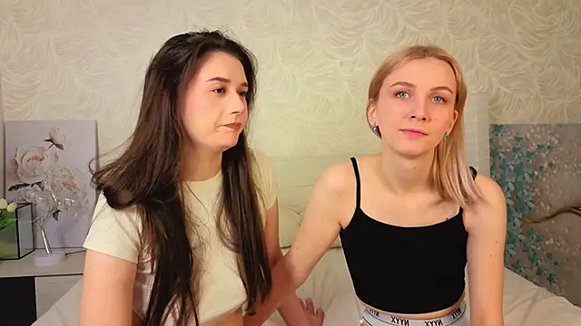 betweenUse online show from 12-03-25, 03:07