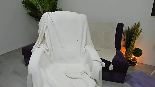 Snapshot of Arya_Anna chatting on 02-08-26, 05:49 Arya Anna online show from 02-08-26, 05:49