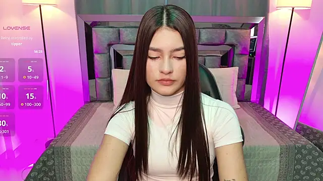 Bella Clark2 online show from 02-05-26, 01:29