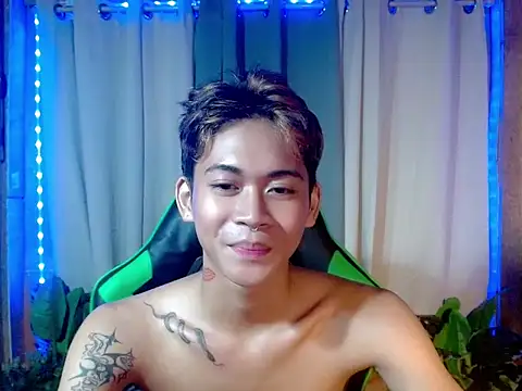 AsianCuteGuy21 online show from 11-15-25, 11:25