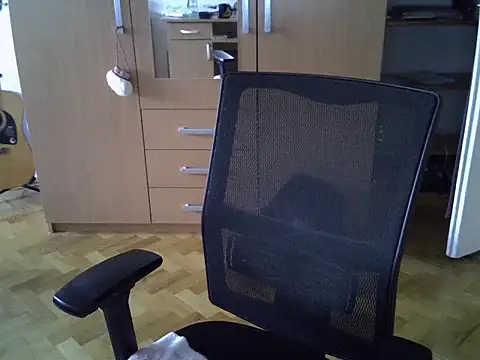 delayclose   online show from 04-02-26, 03:51