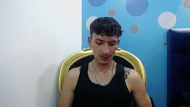 SavageLover  online show from 01-09-26, 04:36