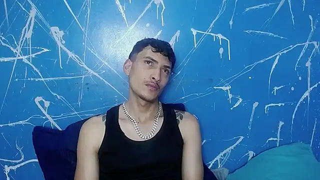 SavageLover  online show from 12-05-25, 04:00