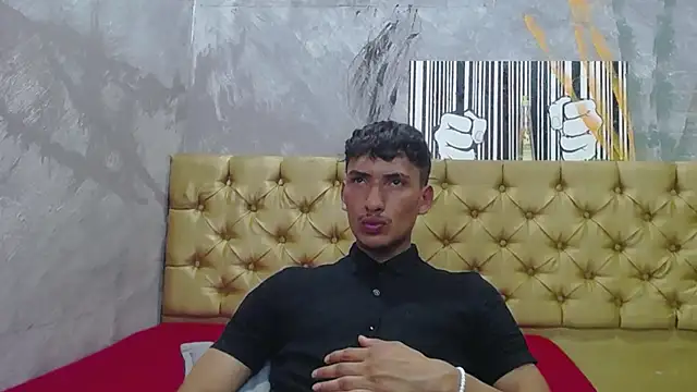 SavageLover  online show from 12-20-25, 05:43