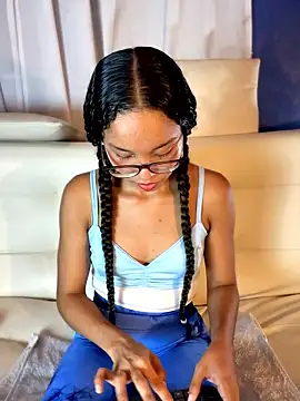 GiselleVice online show from 12-19-25, 08:22