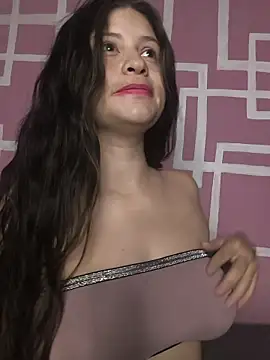 Esmesweet23 online show from 11-22-25, 07:35