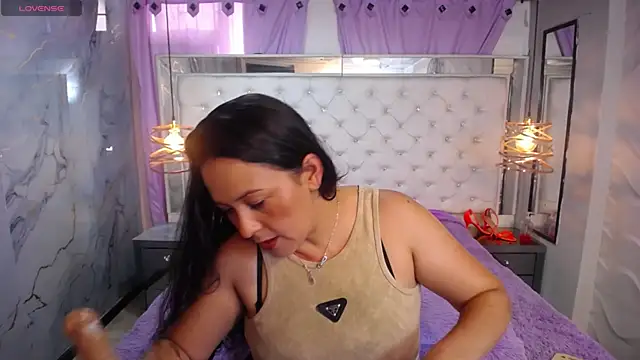 Melissa-roberts online show from 11-12-25, 07:18