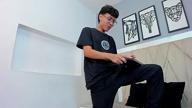 adams bobby online show from 02-07-26, 11:51