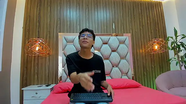 adams bobby online show from 01-18-26, 11:35