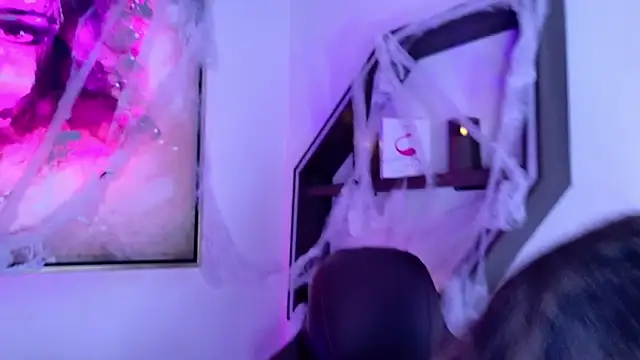 loana vegas online show from 10-30-25, 04:04