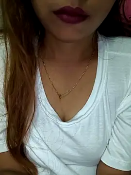 Snapshot of Sujatab250 chatting on 04-28-26, 04:33 Sujatab250 online show from 04-28-26, 04:33
