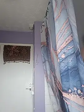 BubblesLovexox online show from 11-16-25, 01:38