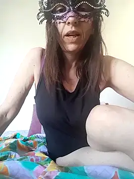 Snapshot of MissMonella85 chatting on 05-25-26, 02:16 MissMonella85 online show from 05-25-26, 02:16