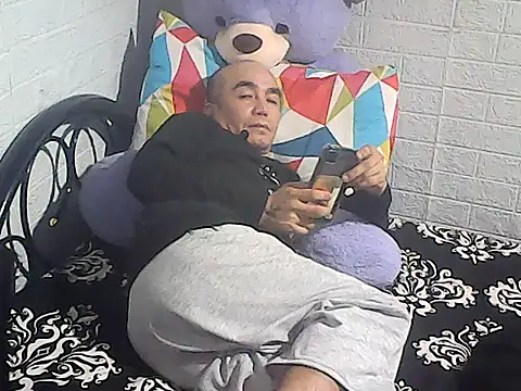 yourasiandesire69 online show from 11-09-25, 07:23