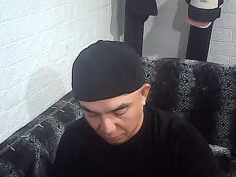 yourasiandesire69 online show from 12-05-25, 02:54