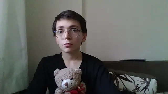 minikkdunyam online show from 10-25-25, 01:01