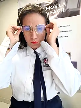 Valentina--1 online show from 02-17-26, 12:02