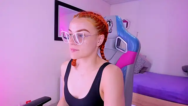 celeste blazze  online show from 03-26-26, 04:16