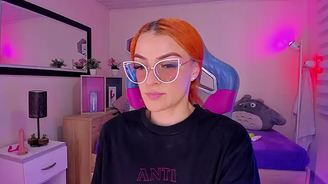 celeste blazze  online show from 02-11-26, 05:24