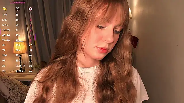 TessaStruble online show from 11-30-25, 09:10