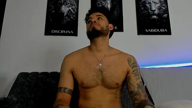 AUSTINN TORRES online show from 07-17-26, 12:30