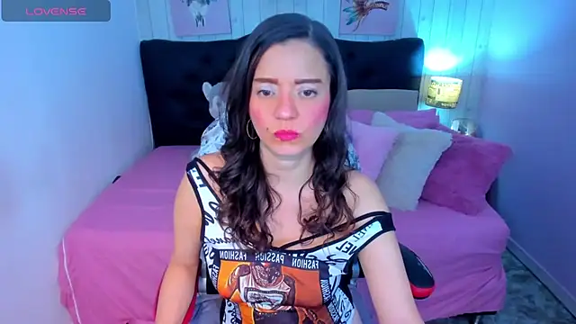  Rachel Jones  online show from 07-27-26, 11:34