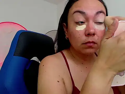 Yadis hot online show from 12-05-25, 09:12