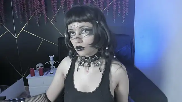 Yueeclipsa online show from 10-31-25, 03:25