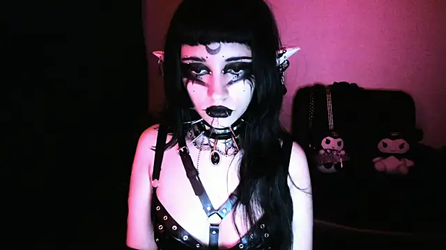 Yueeclipsa online show from 02-16-26, 04:44