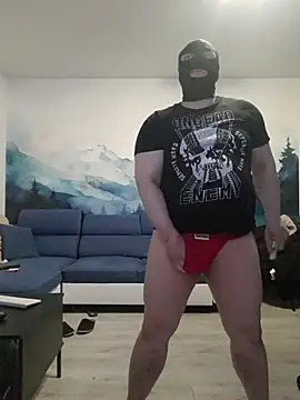 wloczykij1 online show from 04-13-26, 09:19