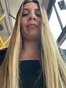sarah honey   online show from 07-17-26, 07:22