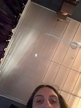 sarah honey   online show from 11-14-25, 01:59