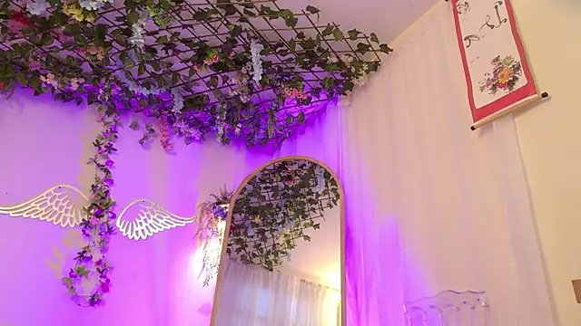 ISA NIXON online show from 02-27-26, 09:25