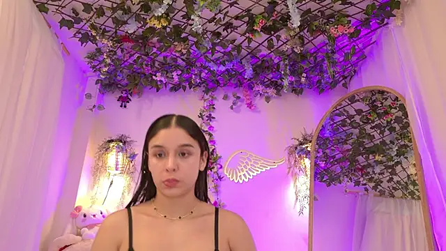 ISA NIXON online show from 03-25-26, 09:57