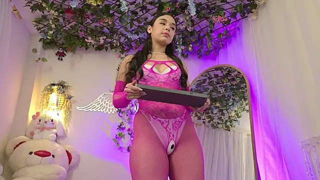 ISA NIXON online show from 03-03-26, 12:50