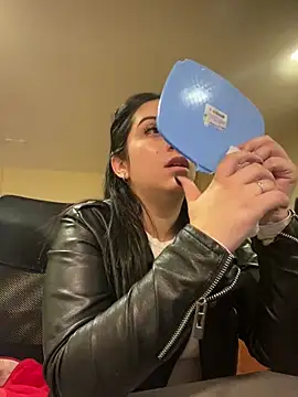 Kloe Novoa online show from 02-26-26, 12:05