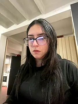 Kloe Novoa online show from 12-20-25, 12:52