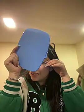 Kloe Novoa online show from 04-01-26, 12:06