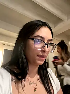 Kloe Novoa online show from 11-28-25, 01:55